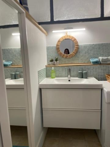 Un Oasis Au Coeur De La Vieille Ville, Classe 4 Etoiles Montpellier Kültér fotó
